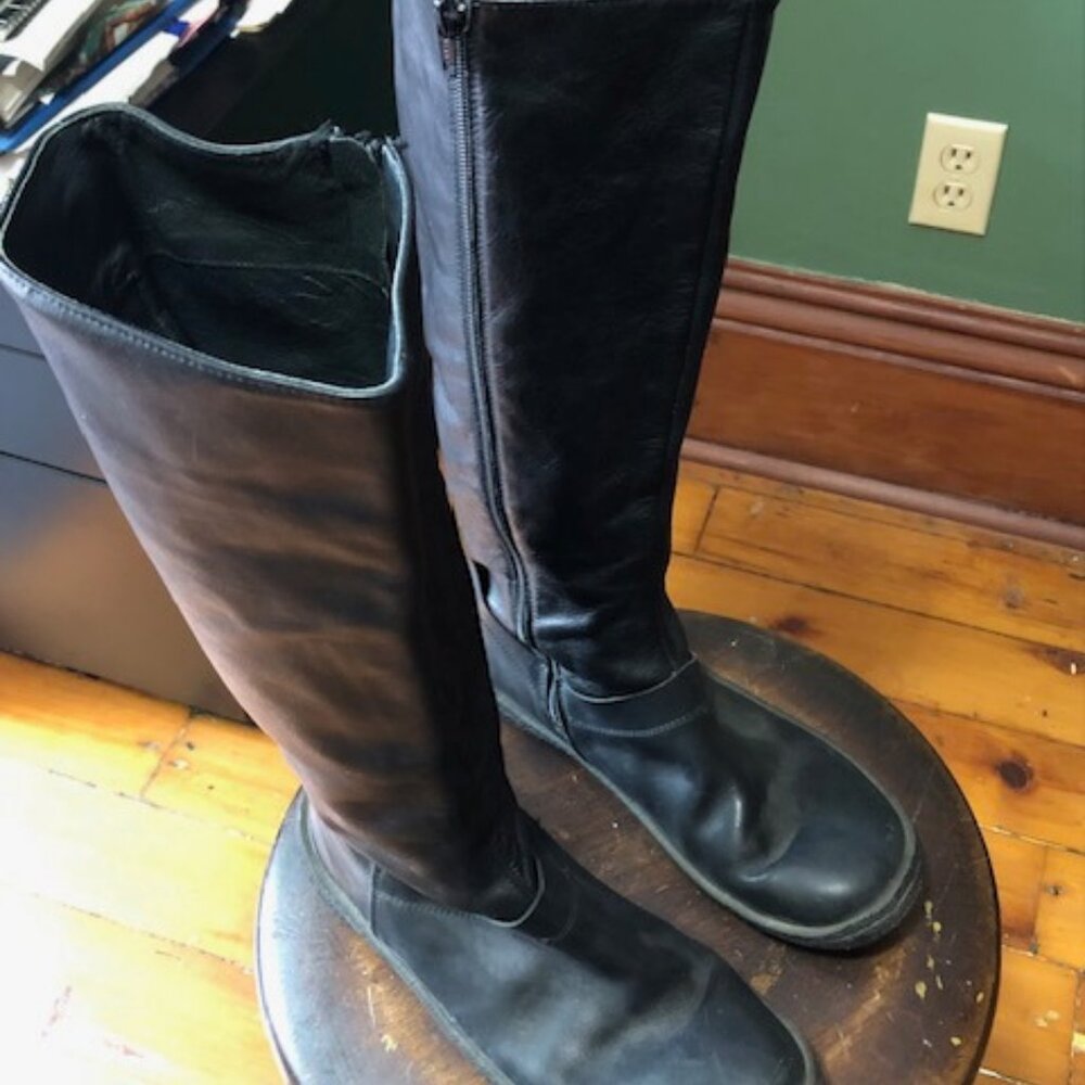 Camper black leather boots high women's size  41